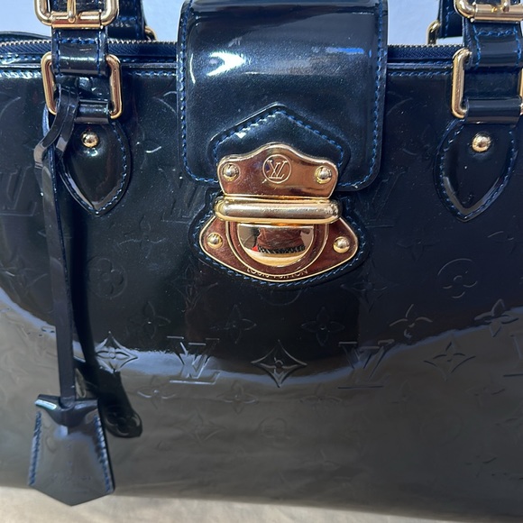 LV32 Louis Vuitton vernis melrose bag - Picture 8 of 15